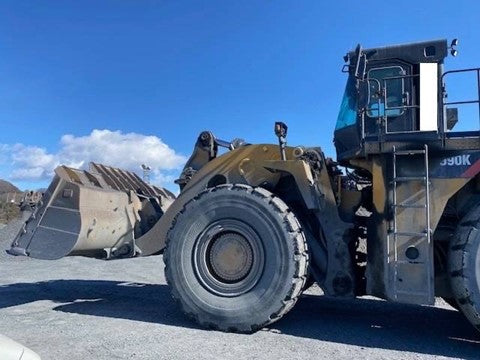 CAT 990K Dump Truck